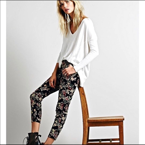 Free People Floral Corduroy Pants Size 27 - Picture 2 of 6